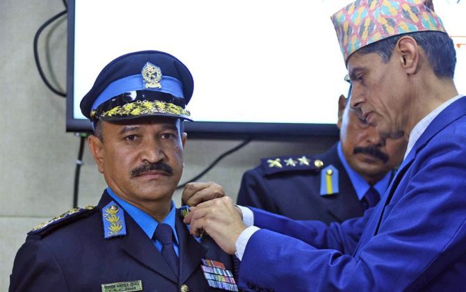 आजबाट अवकाशमा जाँदै प्रहरी प्रमुख कुँवर