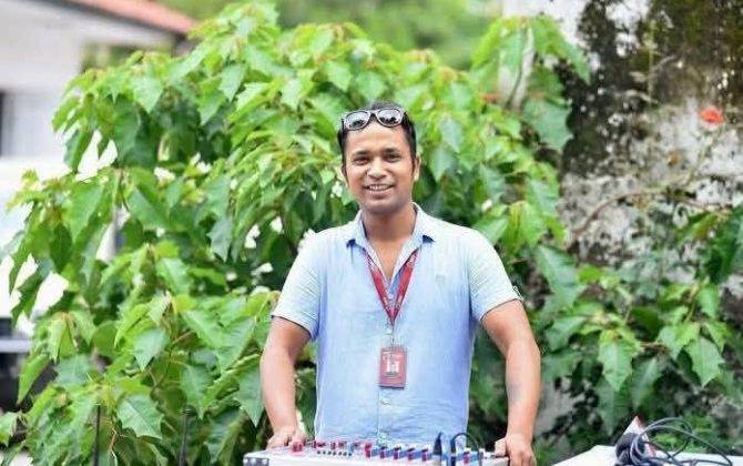 राजावादीहरुको आन्दोलनले लियो एभिन्युज टिभीका पत्रकार सुरेश रजकको ज्यान