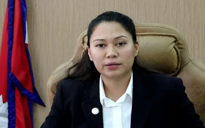 सांसदले पार्टीको पद ओगट्दा राम्रो सन्देश नजाने भन्दै रास्वपा सहमहामन्त्री श्रेष्ठले दिईन राजिनामा