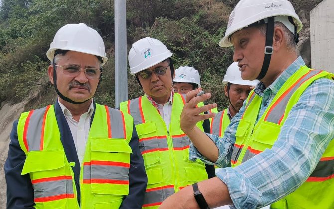 ठुला योजना सम्पन्न गराउन मन्त्री दाहालको ताकेता