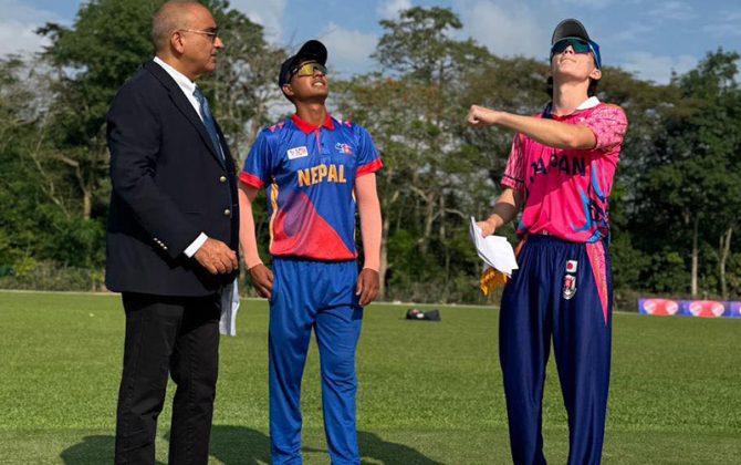 जापानविरुद्ध टस हारेर बलिङ गर्दै नेपाल