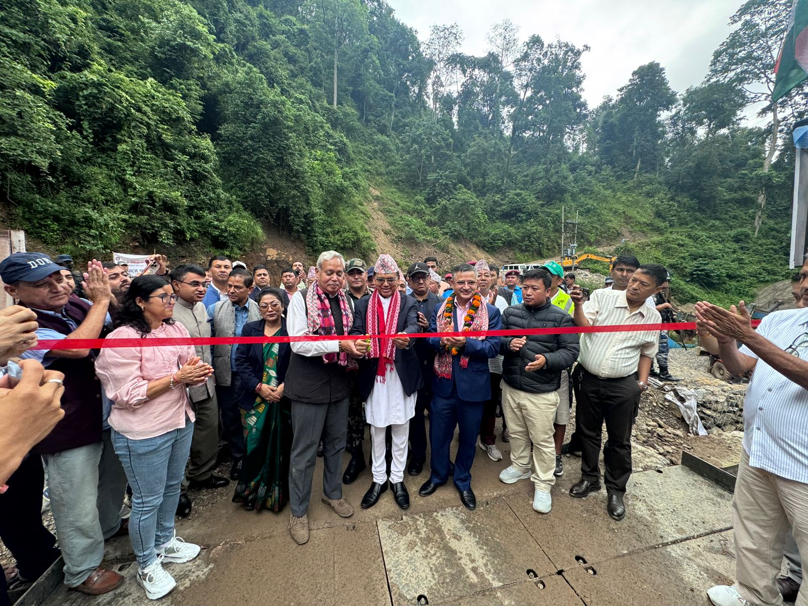 बुधबारदेखि औपचारीक रुपमा सञ्चालनमा आयो पुवा खोलाको बेलीब्रीज