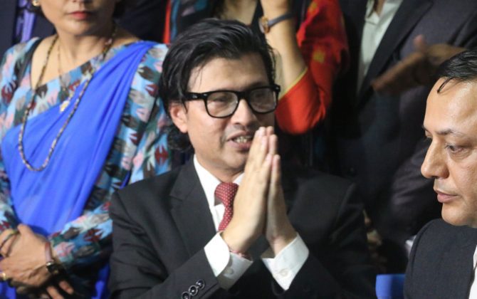 रास्वपाले रुपन्देही ३ मा डा. लेखजंग थापालाई उठाउने