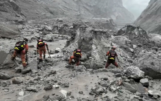 चीनको केरुङ नाकामा पहिरो : ७ जनाको मृत्यु, ५५४ जना बेपत्ता